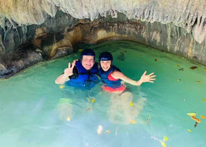 56652811_10217792328950621_7405681653156151296_n